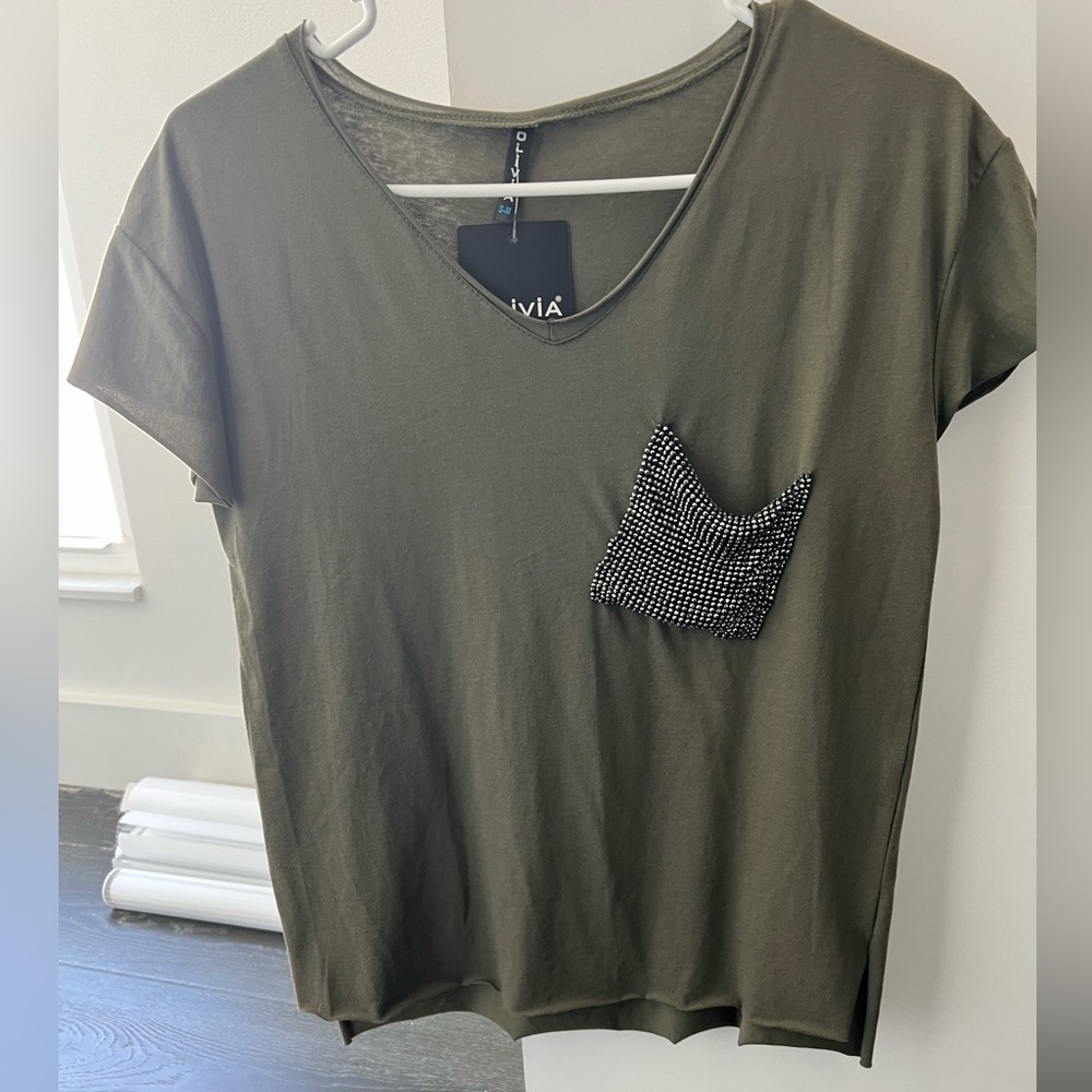 T shirt New with tags